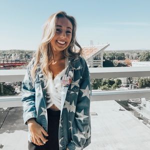 Meet your Posher, Ryann